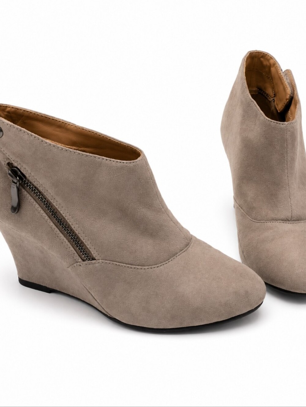 CL by Laundry Valerie Taupe Suede Wedge Ankle Booties Women's Size 8